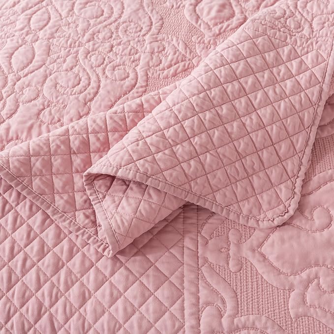 NEWLAKE Quilt Bedspread Set, Pink Jacquard Embossed Floral Pattern Reversible Embroidered Microfiber Coverlet Sets, King Size