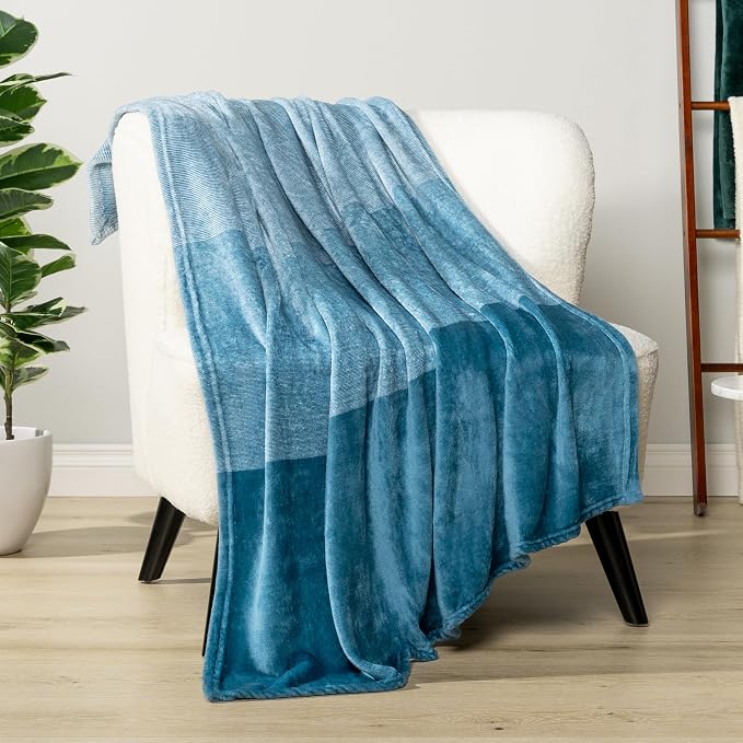 PAVILIA Teal Blue Ombre Fleece Throw Blanket for Couch Sofa Bed, 50x60