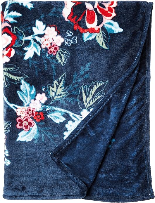 Vera Bradley Women's Fleece Throw Blanket – Soft Plush Blanket for Couch, Bedroom & Home Décor