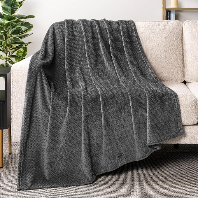 PAVILIA Soft Fleece Dark Grey Throw Blanket for Couch, Lightweight Plush Warm Blankets for Bed, Fuzzy Cozy Flannel Blanket Throw for Sofa, Travel, Jacquard Pattern, Charcoal Gray, Twin, 60x80 inch