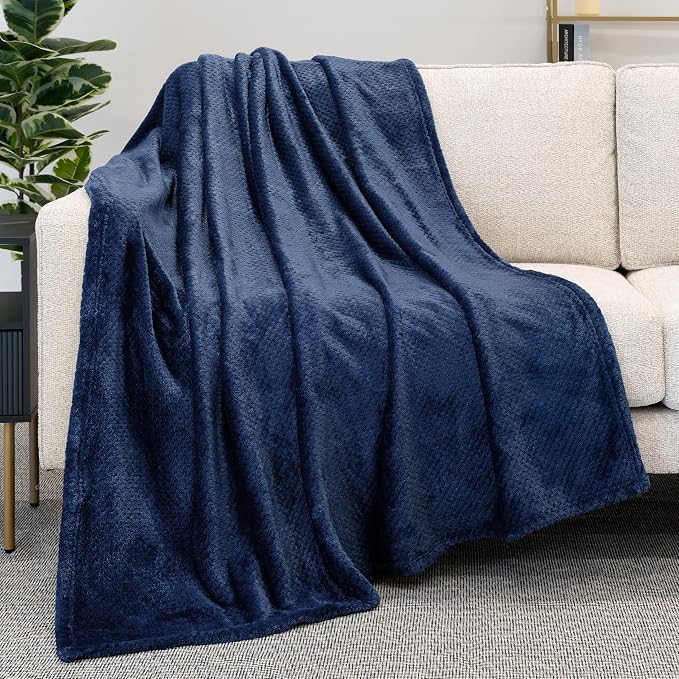 PAVILIA Navy Blue Fleece Throw Blanket for Couch Sofa Bed, Soft Fuzzy Waffle Jacquard Microfiber, Warm Lightweight Fade-Resistant Decorative All Season Throw, 50x60