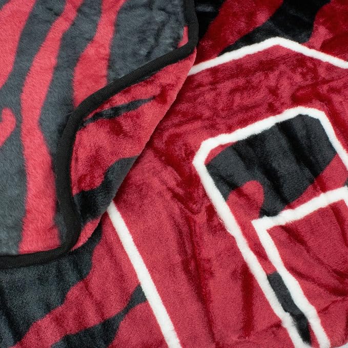 College Covers Oklahoma Sooners Raschel Throw Blanket, 60 in by 50 in